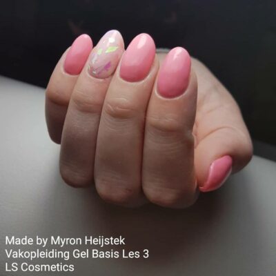 LoveNess Shattered Glass 03 & 07, Gelpolish Hot Pink & Naya