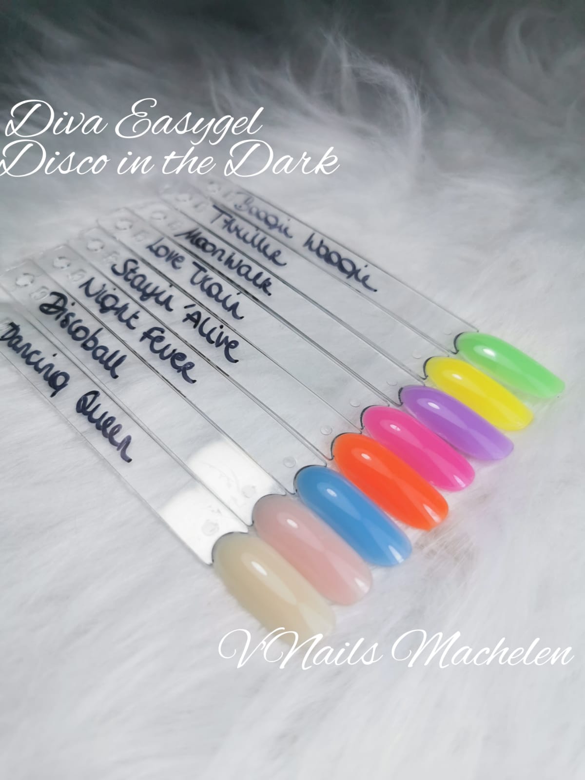 DIVA Easygel Disco in the Dark Color pops by Virgenie